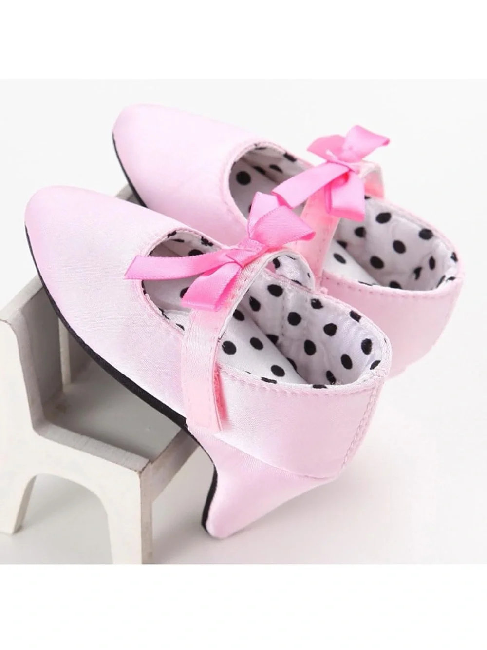 Baby girl Pink Bow Mary Jane Heels